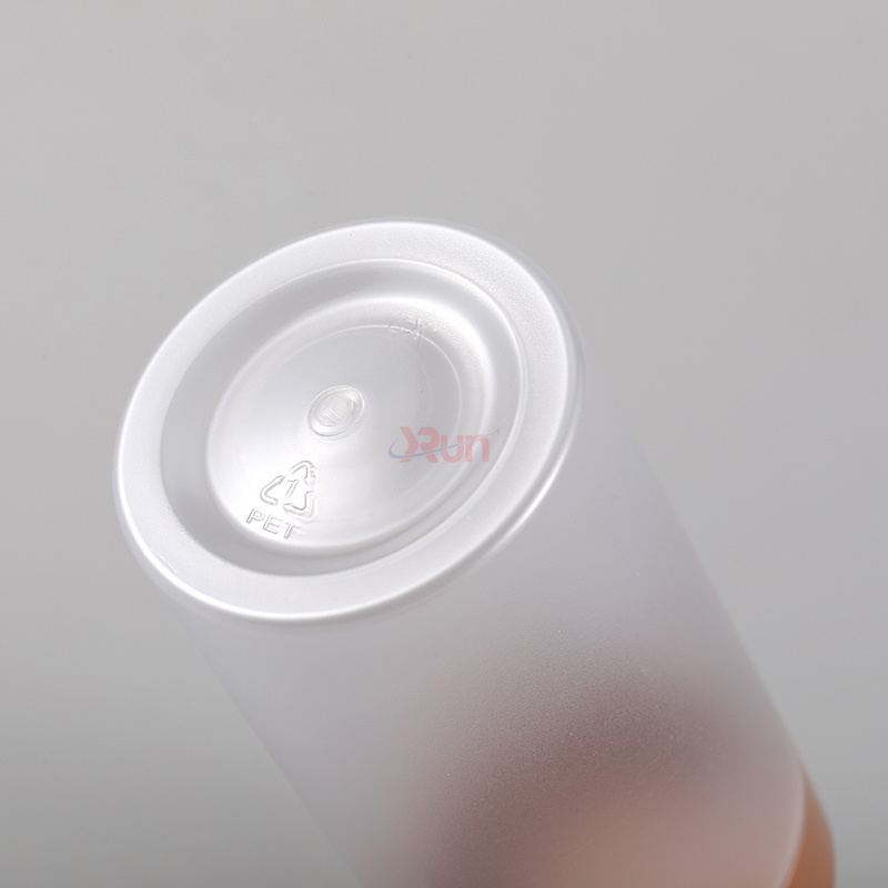 Our fresh-keeping plastic boxes are another product we offer, complementing our food packaging jars and other recycled plastic PET containers.